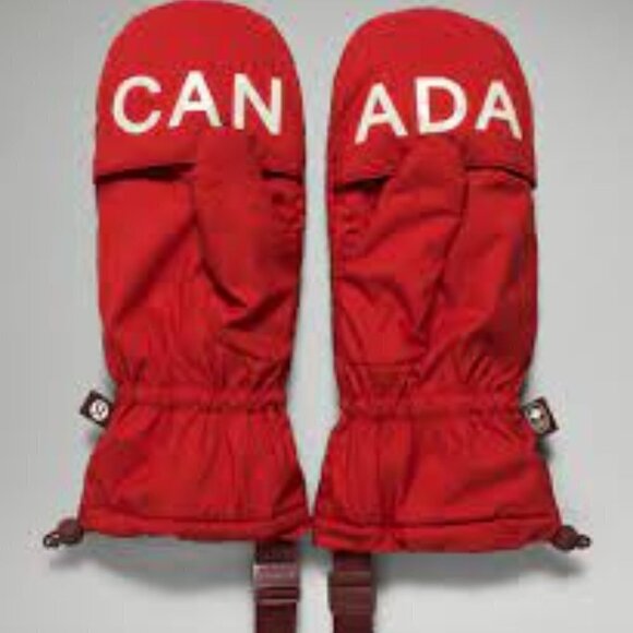 NWT LululemonTeam Canada Quilted Mittens on String COC